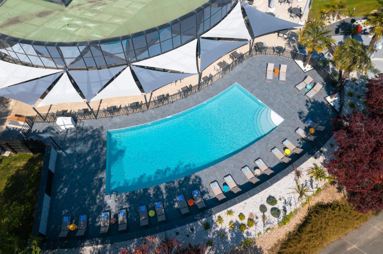 노보텔 푸아티에 사이트 뒤 퓨처로스코프 샤세노일 뒤 푸아투 외부 사진