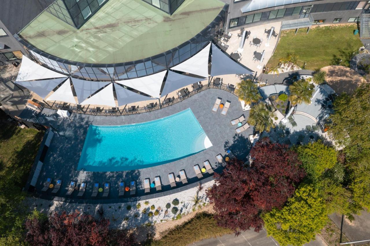 노보텔 푸아티에 사이트 뒤 퓨처로스코프 샤세노일 뒤 푸아투 외부 사진